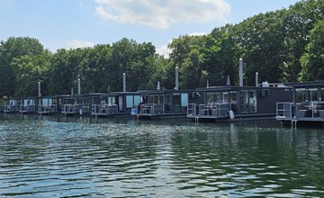 Houseboat Marina Mookerplas 4-6 persoons (zonder dakterras) 3