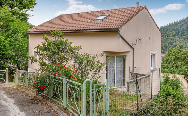 2 bedroom nice home in Villefort 1