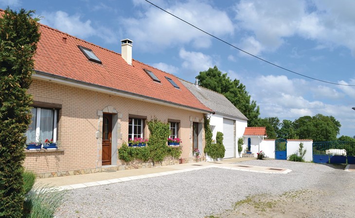 Nice home in Senlecques with kitchen 1