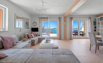 2 bedroom nice apartment in Brodarica 3