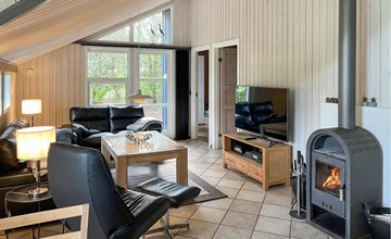 4 bedroom stunning home in Oksbøl 3
