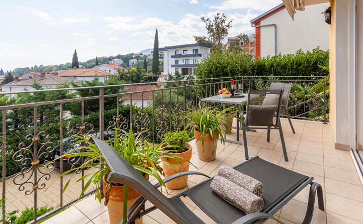 1 bedroom cozy apartment in Icici 1