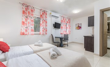 Cozy apartment in Pula 3
