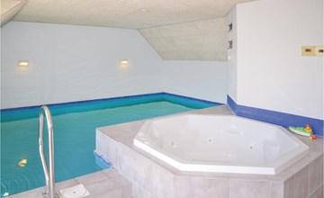 Nice home in Oksbøl with sauna 2