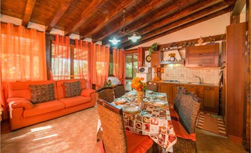 Lovely home in Menfi with WiFi 3
