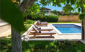 Villa Maria Betiga 2