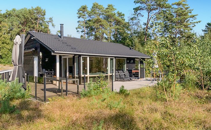 Lovely home in Nexø with kitchen 1