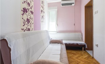 Amazing apartment in Split with kitchen 2