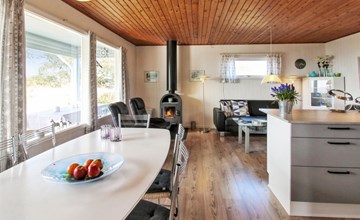 "Bondi" - 150 meter van de zee in Bornholm 2