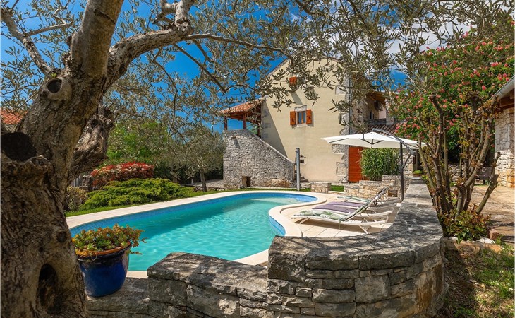 Villa Di Vino 1