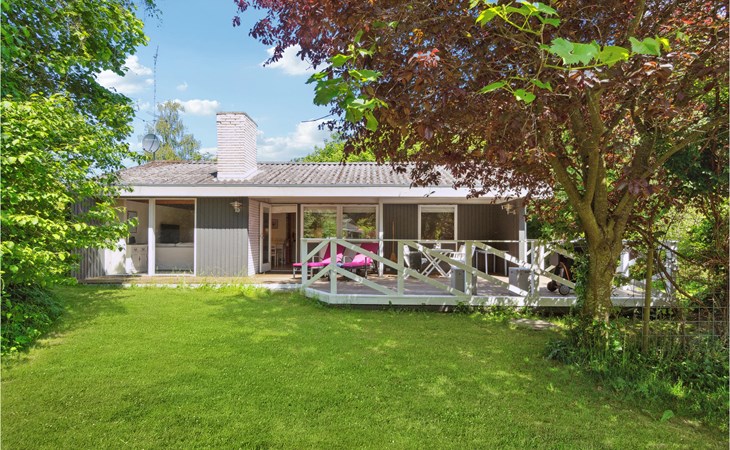 2 bedroom awesome home in Jægerspris 1