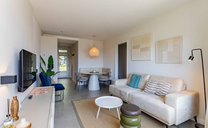 Kurhaus Residence Zoutelande | Luxury seaside accommodation with a private terrace and sauna | Nieuwstraat 1 – Apartment No. 4 1