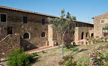 Luxus-Drei-Zimmer-Wohnung mit privatem Garten 2