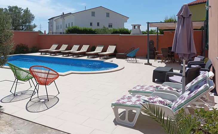Cozy apartment in Pula with WiFi 1