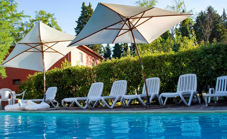 Rustikale Wohnung mit Swimmingpool in den Hügeln der Toskana 1