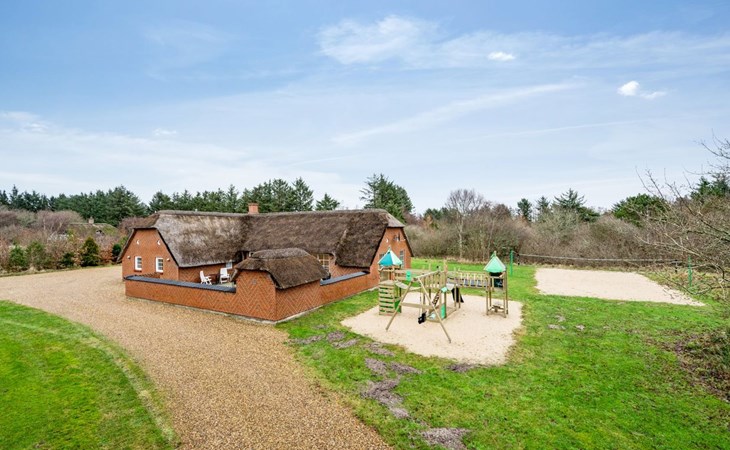 "Aagot" - 1.7km from the sea 1