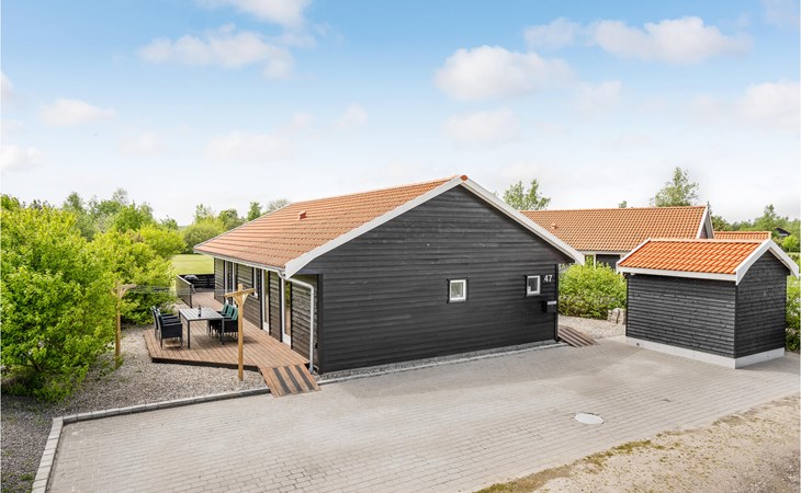 4 bedroom gorgeous home in Væggerløse 1