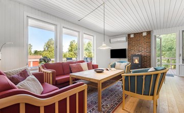 4 bedroom nice home in Glesborg 3