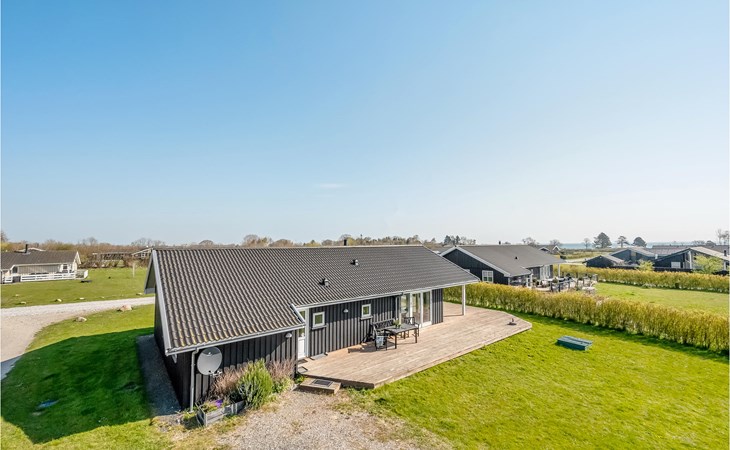 Cozy home in Rudkøbing with WiFi 1