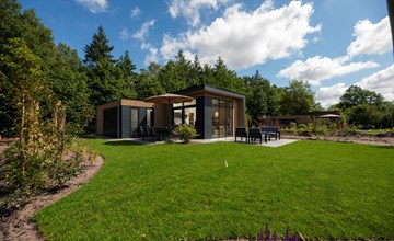 Essenburgh with Hot Tub & Sauna | 6 persons 2