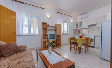 Tolles Haus in Sevid mit Meerblick 2