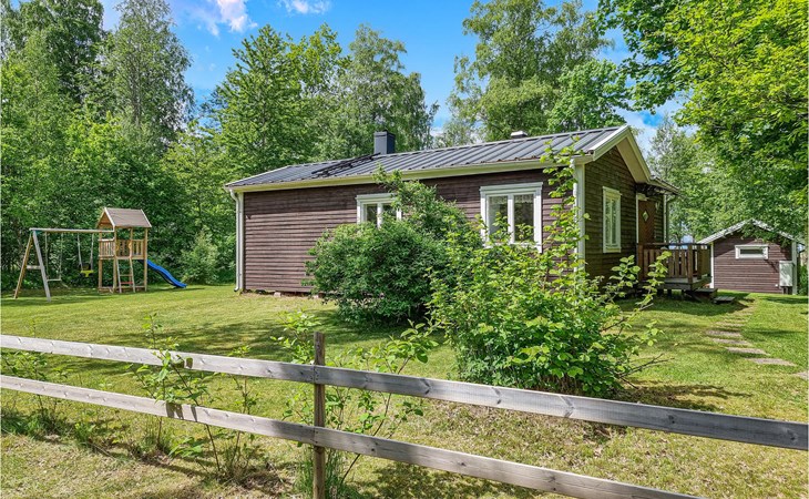 2 bedroom beautiful home in Källby 1