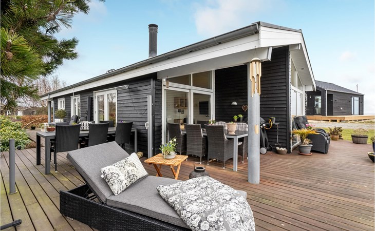 Beautiful home in Augustenborg 1