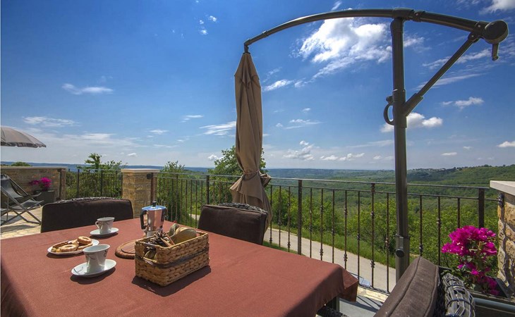 Gorgeous apartment in Buje with WiFi 1