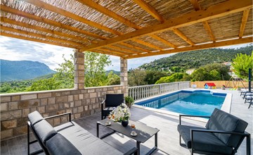 Beautiful home in Ston with WiFi 2