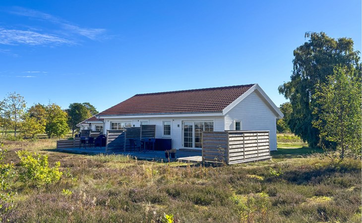 Charming Vacation Home for 4 People on Læsø 1