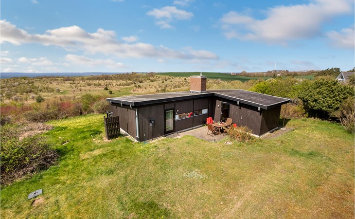 Amazing home in Knebel with kitchen 1