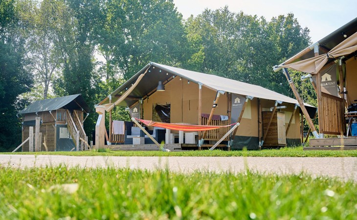 Six-person Villa Tent 1