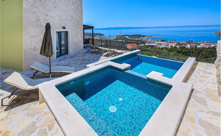 Cozy home in Makarska 1
