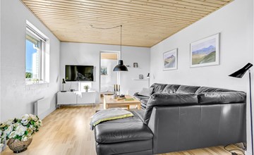 Awesome home in Egå with kitchen 3