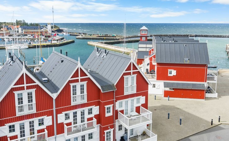 "Annete" - 20m from the sea 1