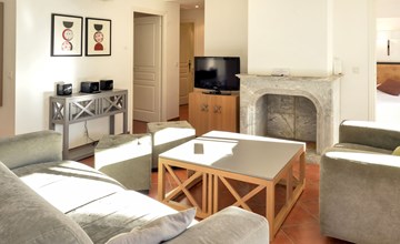 Domain of Eilen V68I 3