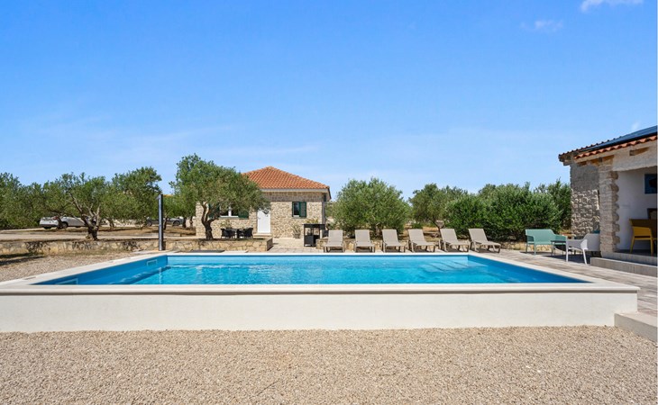 Pet friendly home in Vodice with outdoor swimming pool 1