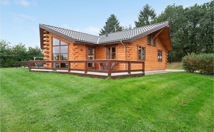 Awesome home in Ejstrupholm with sauna 1