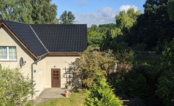 Ruhiges Ferienhaus mit gemütlicher Terrasse 2