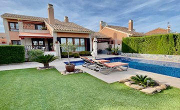 La Finca Frontline 2