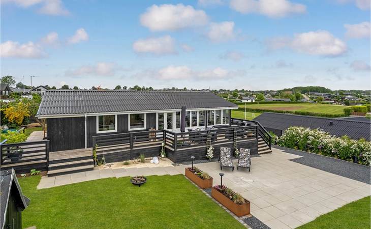 Beautiful home in Hejls with WiFi 1