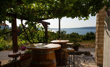 Stunning apartment in Novigrad 2