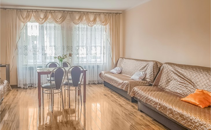 Cozy apartment in Dominikowo with WiFi 1