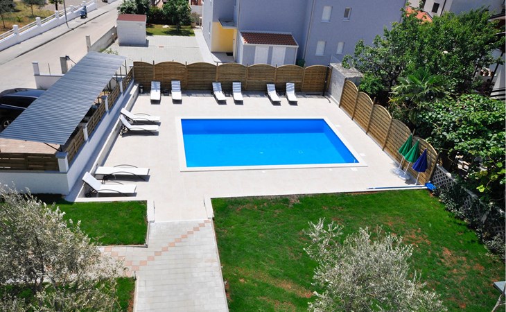 Nice apartment in Novigrad 1