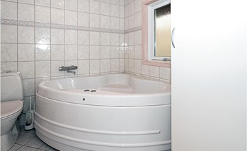 Gorgeous home in Hvide Sande with WiFi 2