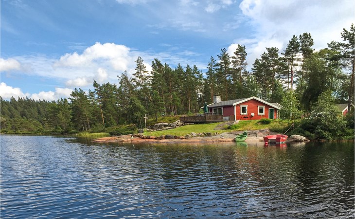 2 bedroom beautiful home in Vatnestrøm 1