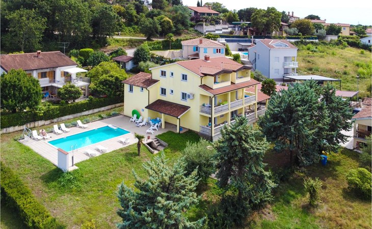 Lovely apartment in Porec with WiFi 1