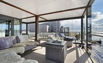 Villa Super VIP | 4 Pers. (Villa 7) with a jacuzzi; additional charges apply for usage 3