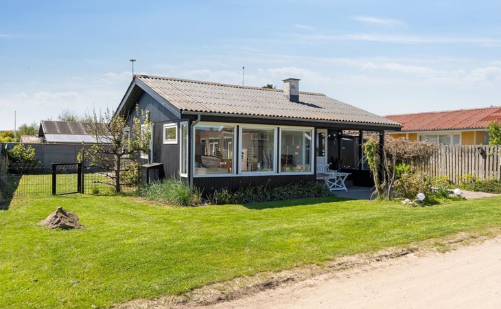 "Elisabeta" - 60m from the sea 1