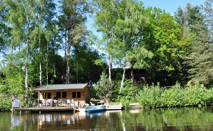 Villa Vechtdal 1 vakantiehuis aan het water 1